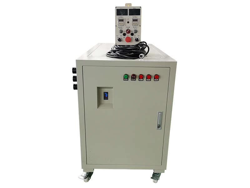 8000A 18V High‑Current Reversing Chrome Plating Power Supply water‑cooled unit fitted with built‑in reversing switch
